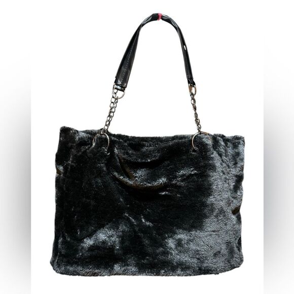 NWOT Chic Faux Rabbit Fur Large Shoulder Bag Purse Color Black - Picture 3 of 8